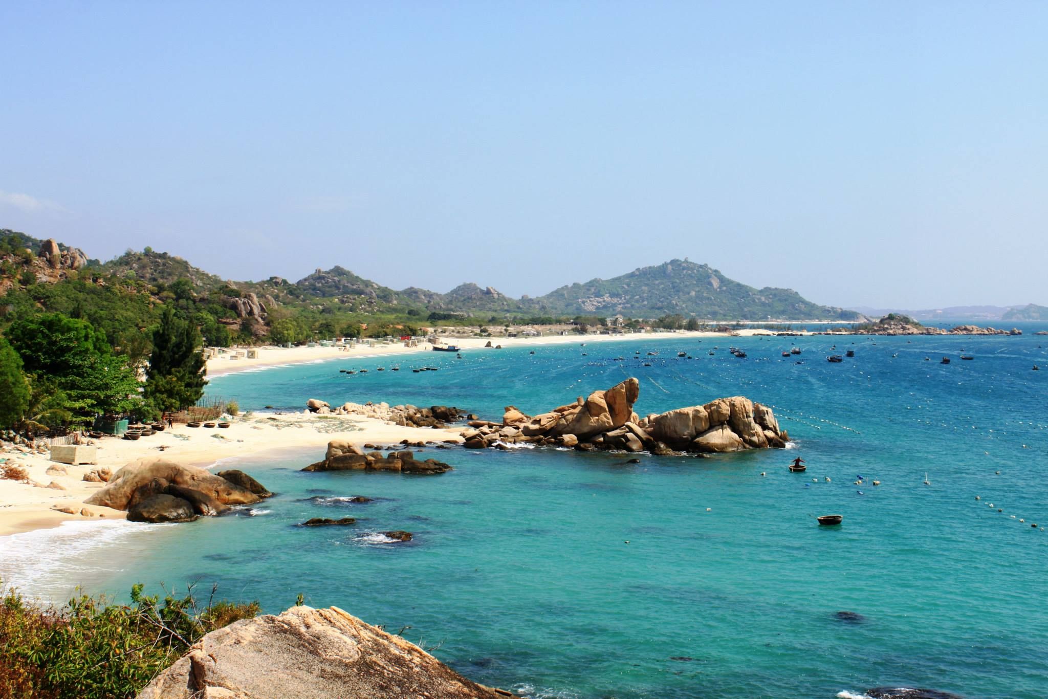 Top 6 hòn đảo đẹp nhất ở Hạ Long được khách du lịch bình chọn18
