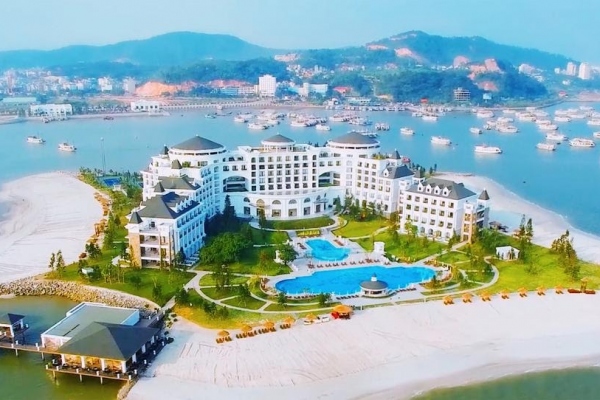 Dubai Thu Nhỏ Của Việt Nam - Vinpearl Resort & Spa Hạ Long
