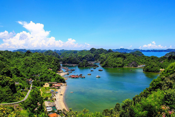 Tìm về Việt Hải - "nàng thơ" ẩn mình giữa Vườn quốc gia Cát Bà