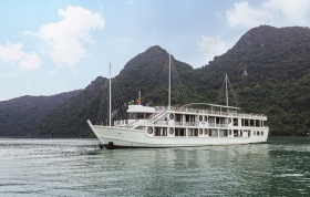 Du Thuyền Calypso 20 cabin