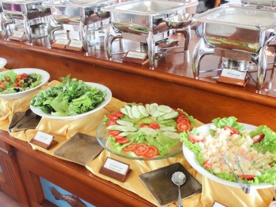 huong-hai-sealife-cruise-food