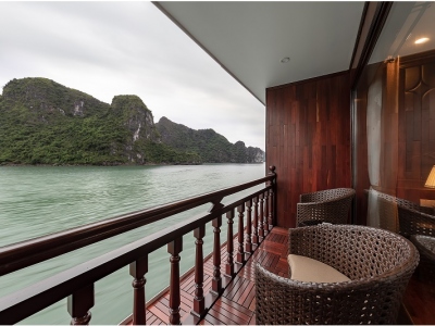 du-thuyen-sealifelegend--ban--cong-legend-suite