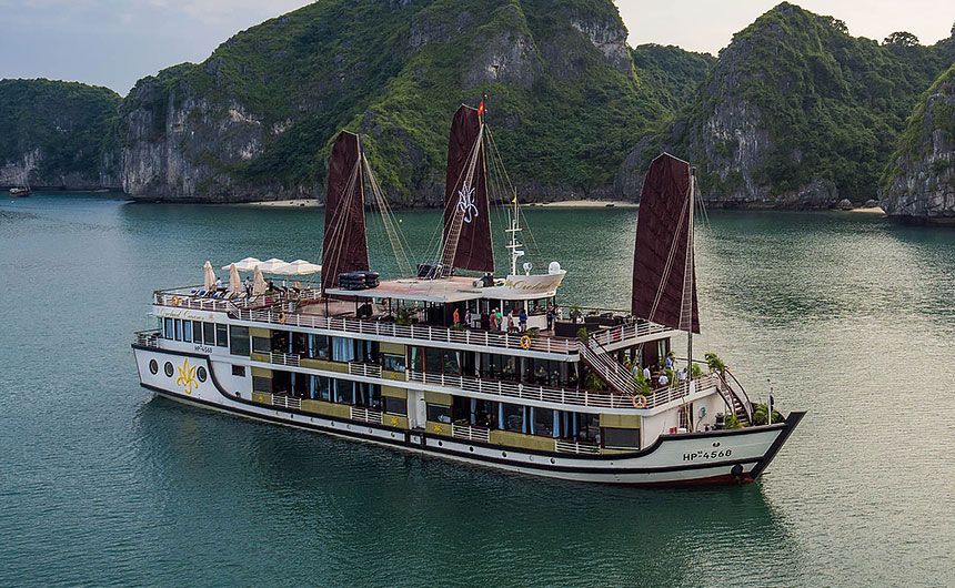 TOP 6 du thuyền Hạ Long đang giảm giá “sâu” - Hè 20187