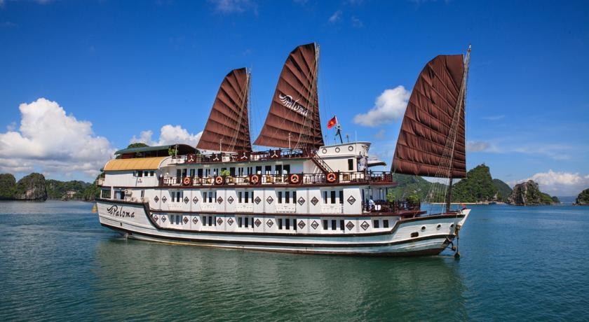 TOP 8 du thuyền hạng sang ở Hạ Long được khách Việt Nam yêu thích8